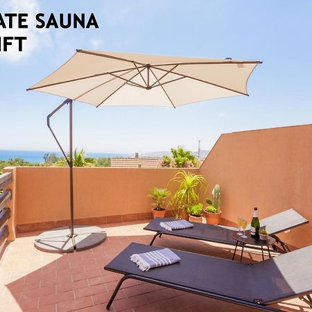 Fresh Penthouse Apartment With Great Sea Views กาซาเรส ภายนอก รูปภาพ