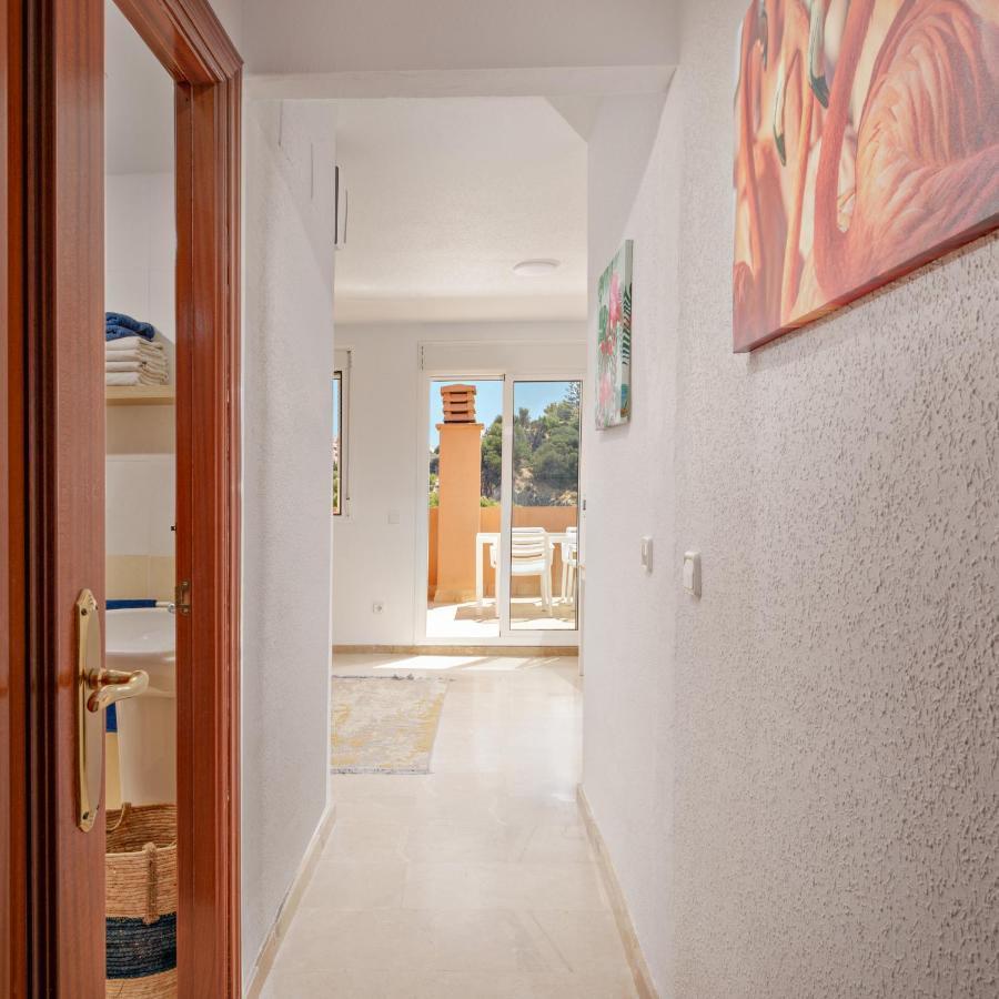 Fresh Penthouse Apartment With Great Sea Views กาซาเรส ภายนอก รูปภาพ